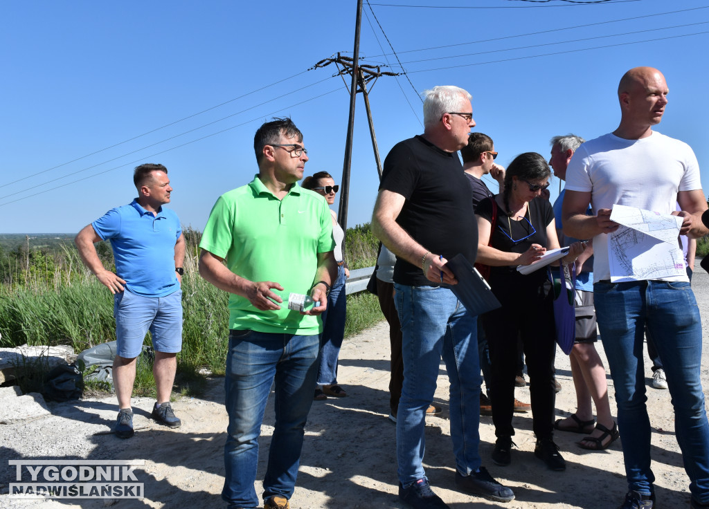 Wizja lokalna na ulicy Okrzei w Sandomierzu