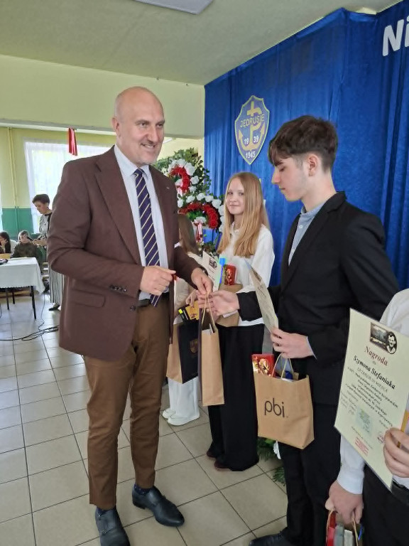 Konkurs Recytatorski Poezji Z. Kabaty