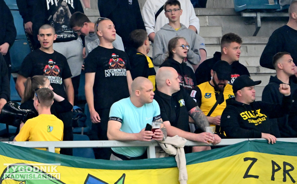 Zdjęcia kibiców mecz Siarka - Cracovia II