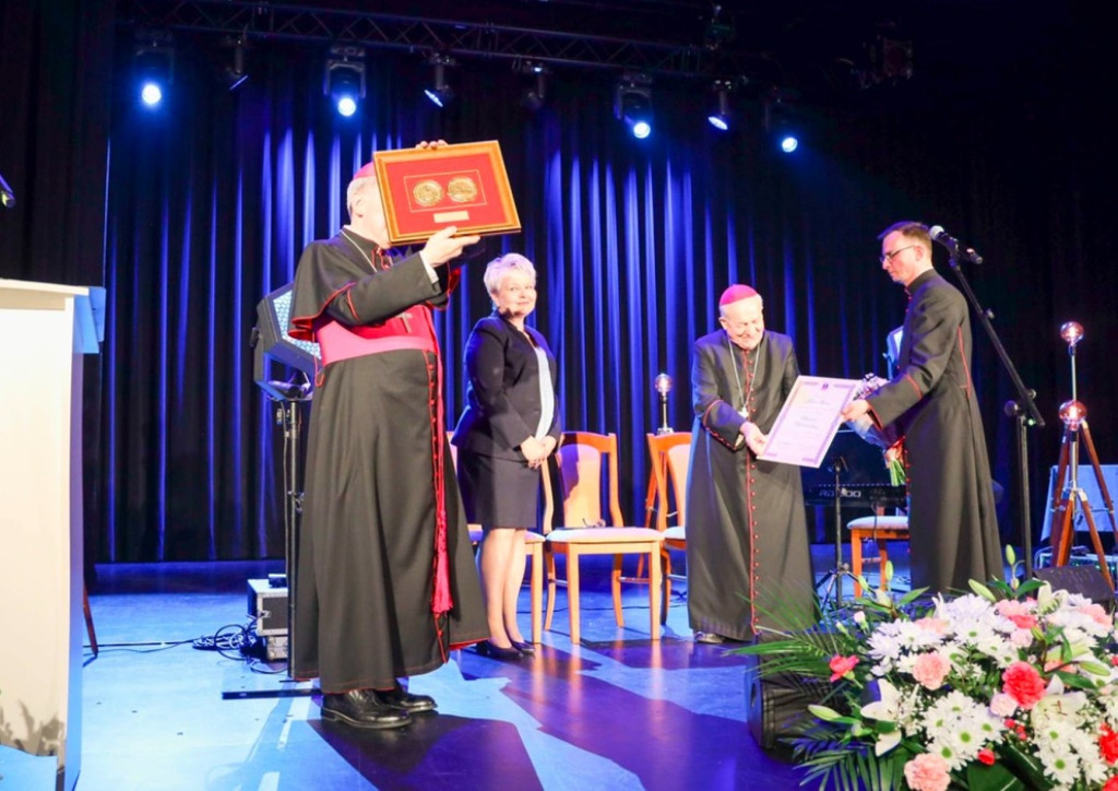 Wręczenie Diecezjalnej Nagrody „Arbor Bona”