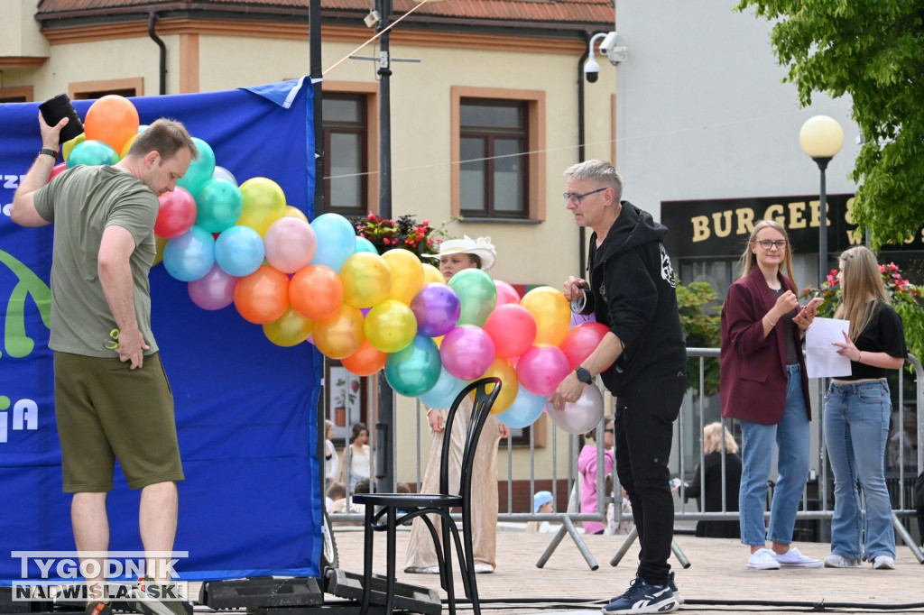 Piknik rodzinny na placu Bartosza Głowackiego w Tarnobrzegu