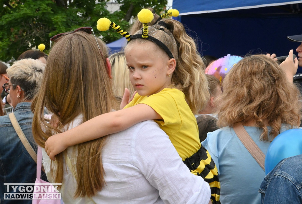 Piknik rodzinny na placu Bartosza Głowackiego w Tarnobrzegu