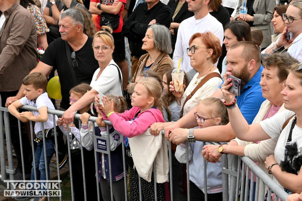 Piknik rodzinny na placu Bartosza Głowackiego w Tarnobrzegu