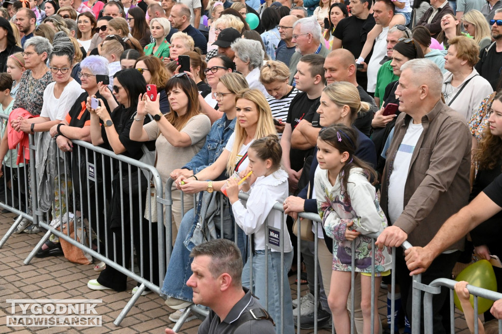 Piknik rodzinny na placu Bartosza Głowackiego w Tarnobrzegu