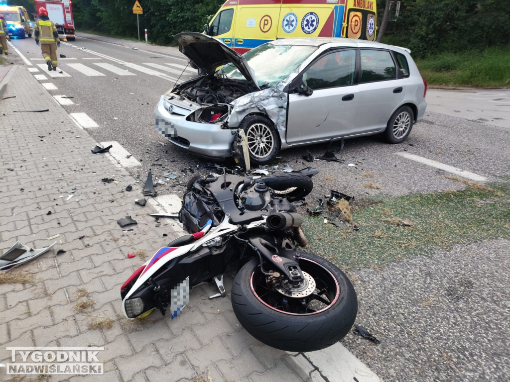 Wypadek w Luszycy na DK79