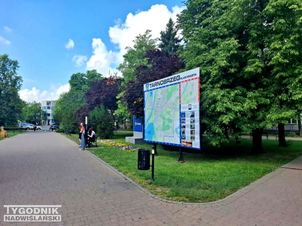 Plac Antoniego Surowieckiego w Tarnobrzegu