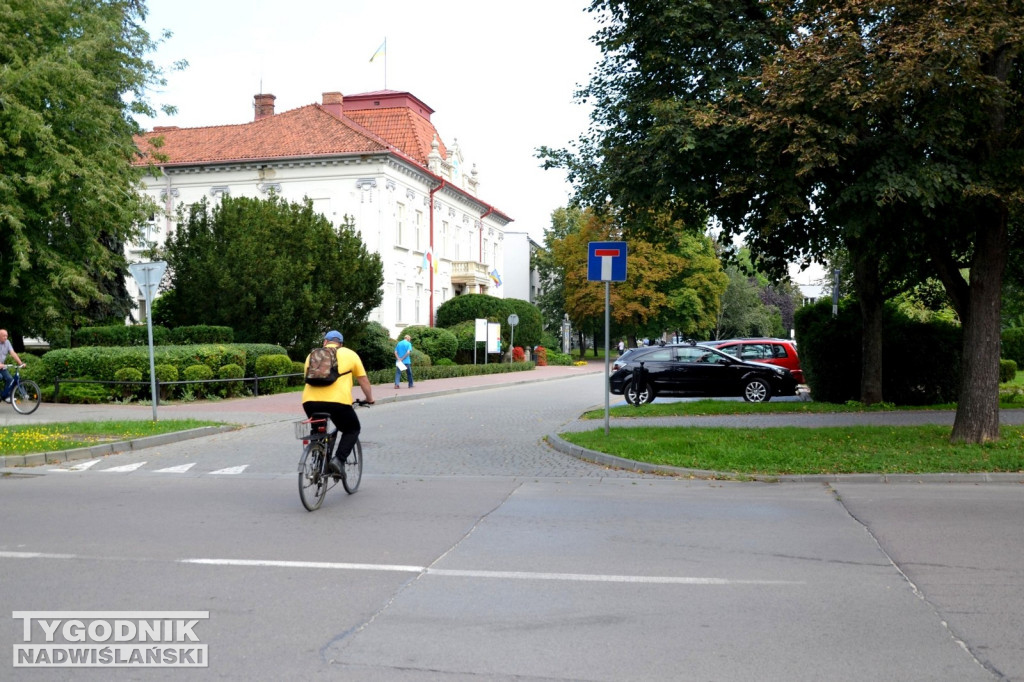 Plac Antoniego Surowieckiego w Tarnobrzegu