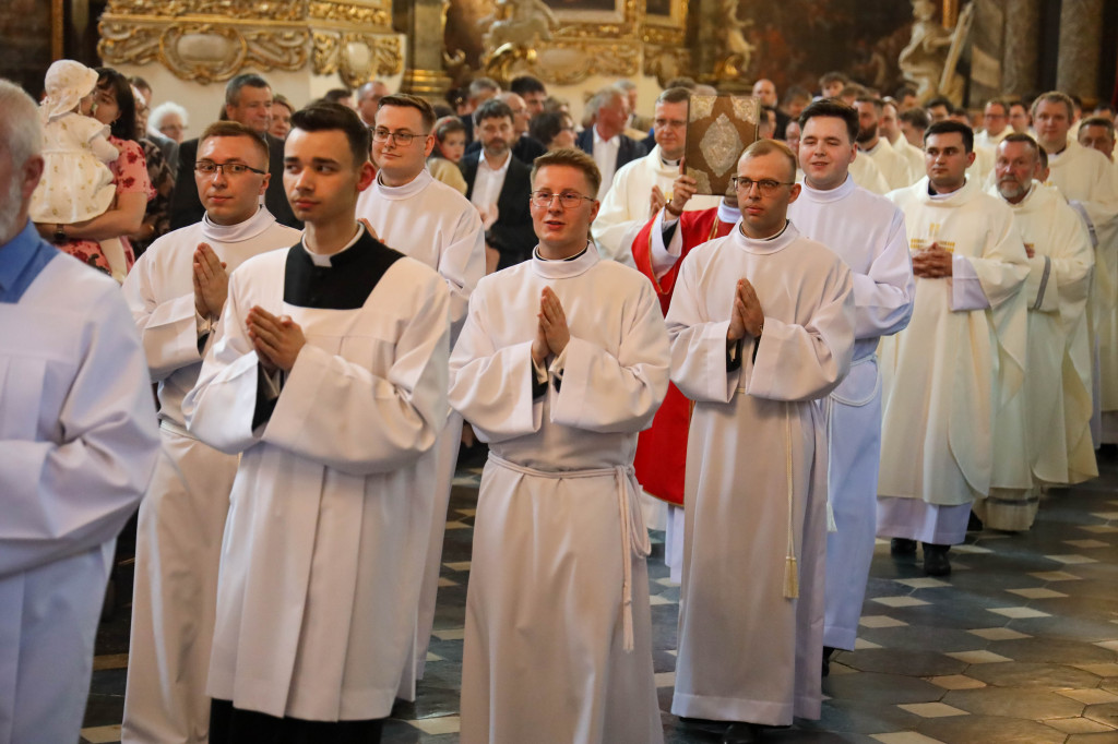 Święcenia diakonatu w sandomierskiej katedrze