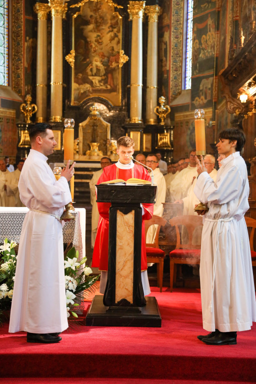 Święcenia diakonatu w sandomierskiej katedrze