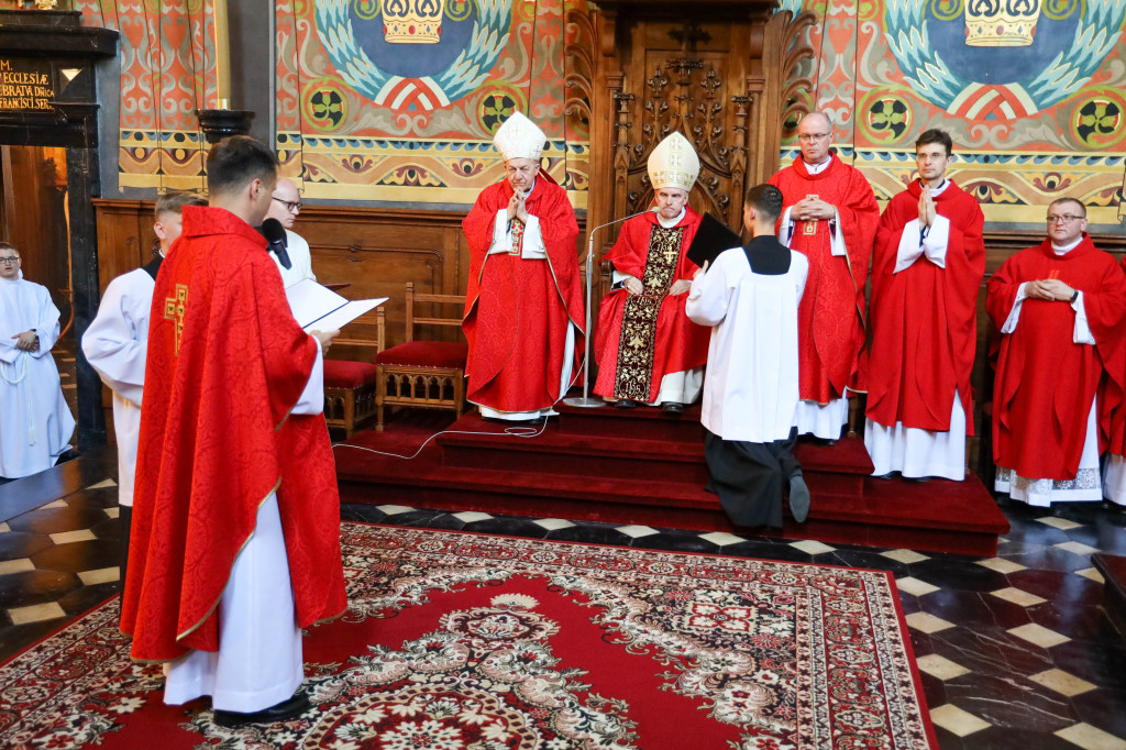 Święcenia diakonatu w sandomierskiej katedrze