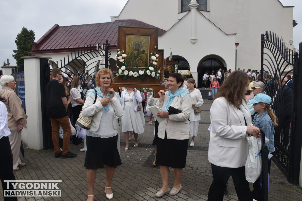 Uroczystość Bożego Ciała w Nowej Dębie