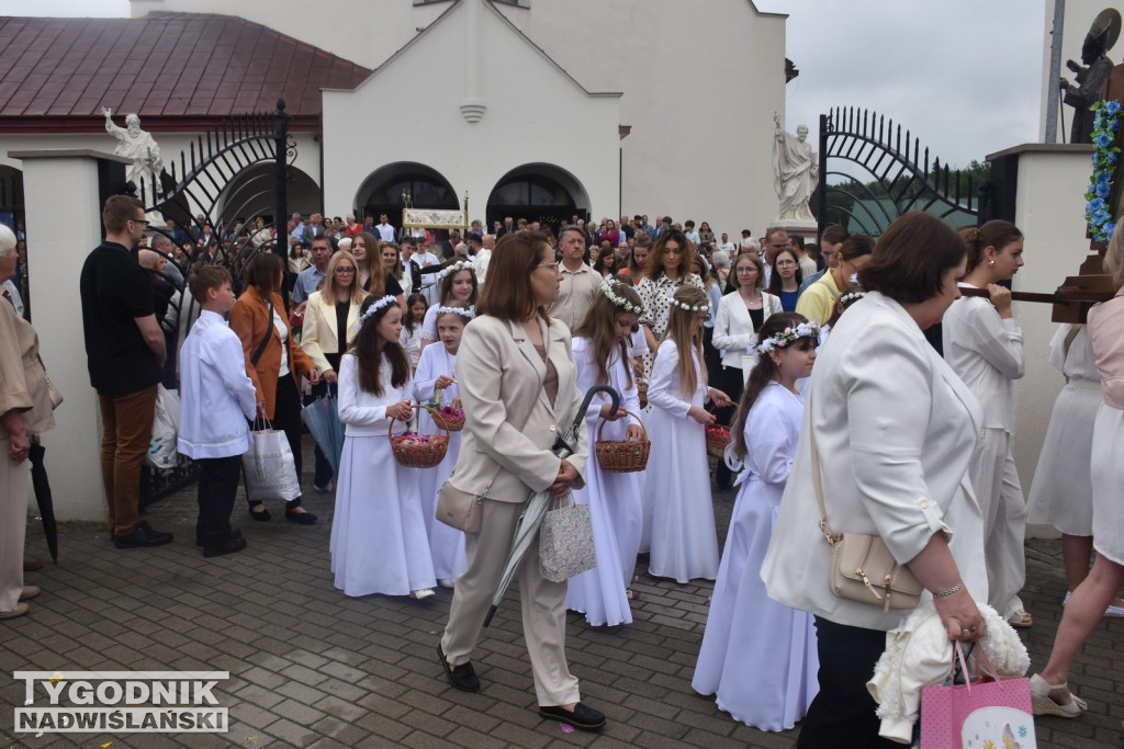Uroczystość Bożego Ciała w Nowej Dębie