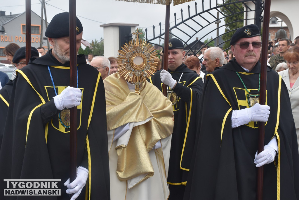 Uroczystość Bożego Ciała w Nowej Dębie
