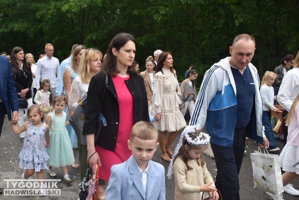 Uroczystość Bożego Ciała w Nowej Dębie