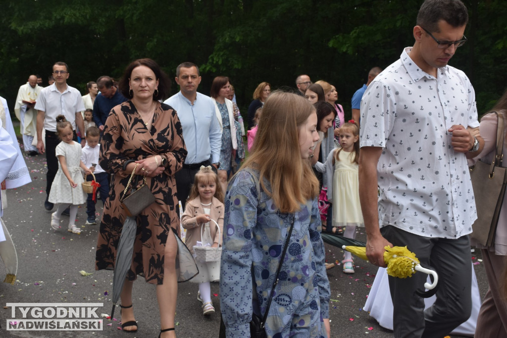 Uroczystość Bożego Ciała w Nowej Dębie
