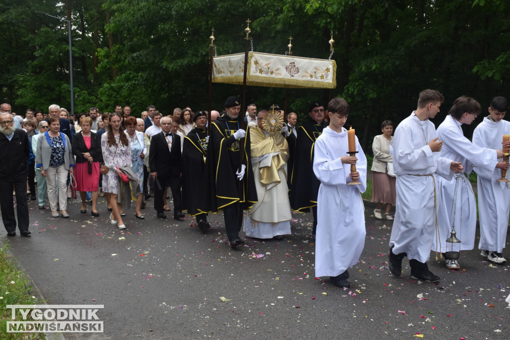 Uroczystość Bożego Ciała w Nowej Dębie