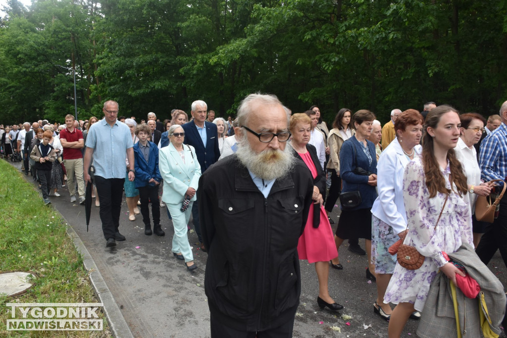 Uroczystość Bożego Ciała w Nowej Dębie