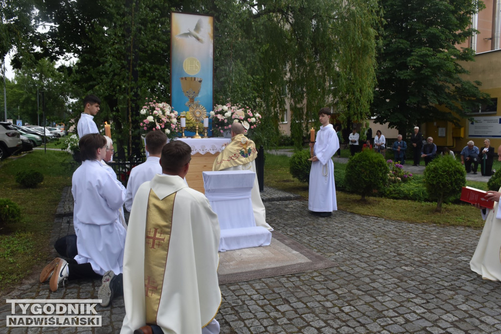Uroczystość Bożego Ciała w Nowej Dębie