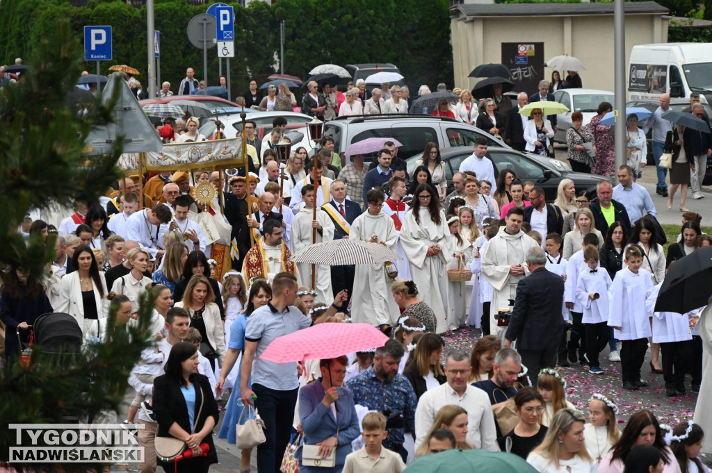 Boże Ciało 2026 w Tarnobrzegu. Procesja z osiedla Serbinów