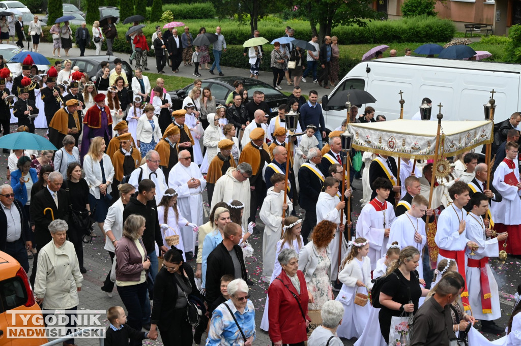 Boże Ciało 2026 w Tarnobrzegu. Procesja z osiedla Serbinów