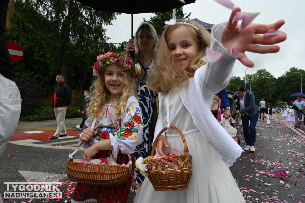 Boże Ciało 2026 w Tarnobrzegu. Procesja z osiedla Serbinów