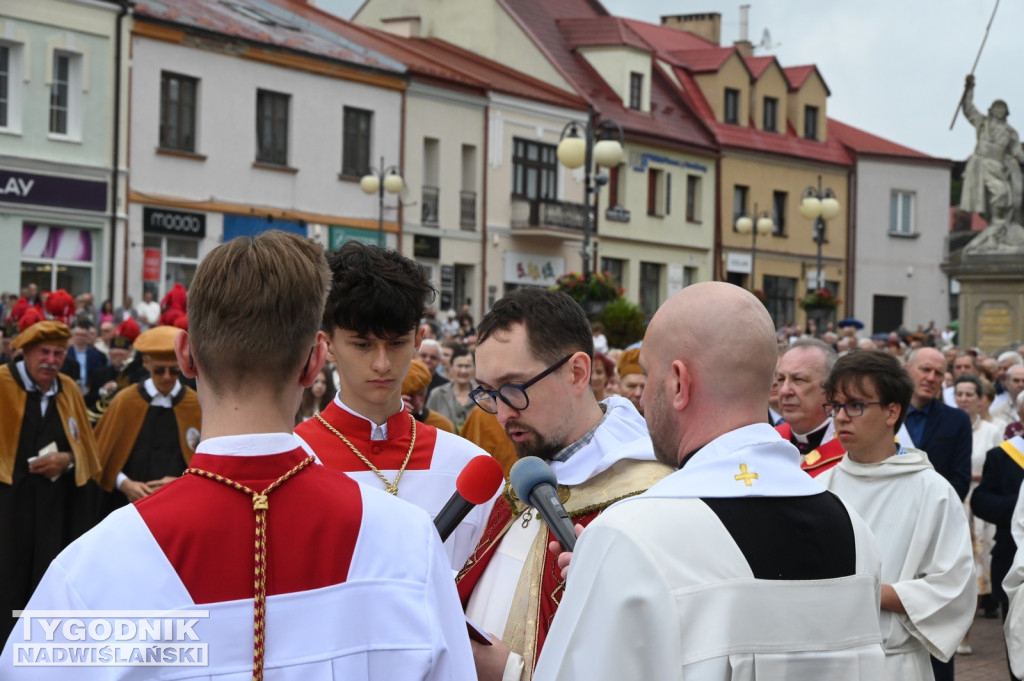 Boże Ciało 2026 w Tarnobrzegu. Procesja z osiedla Serbinów