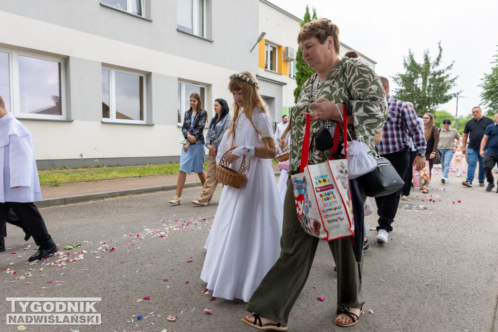 Boże Ciało na osiedlu Sobów w Tarnobrzegu
