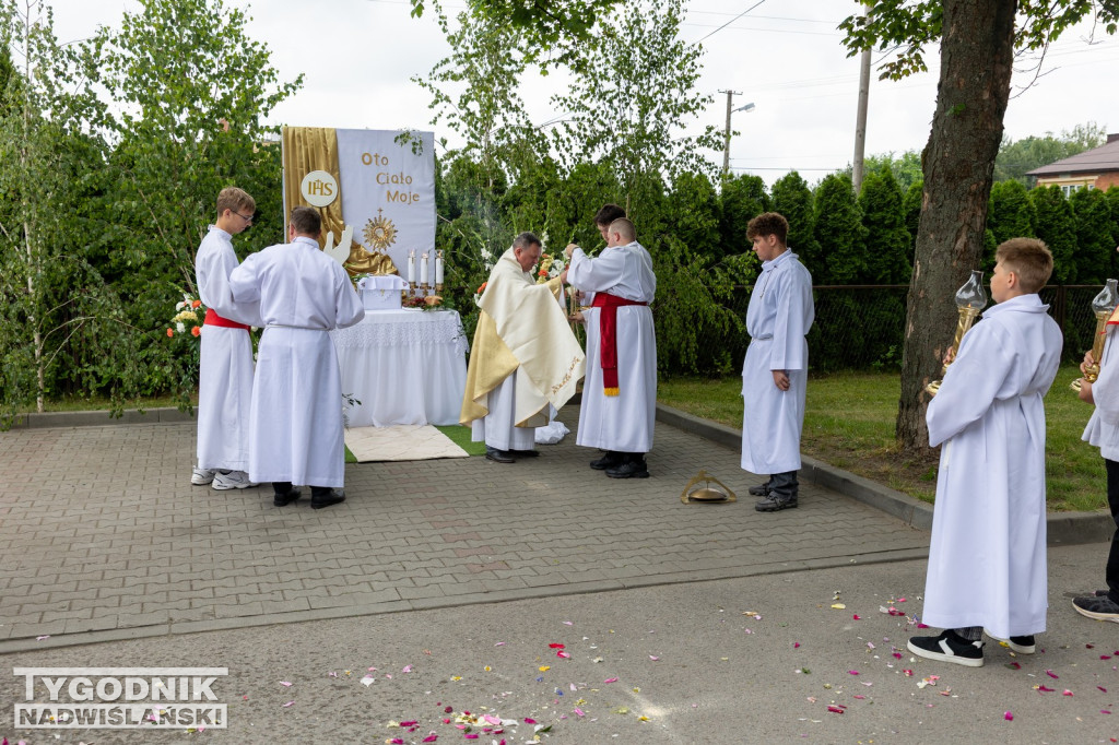 Boże Ciało na osiedlu Sobów w Tarnobrzegu