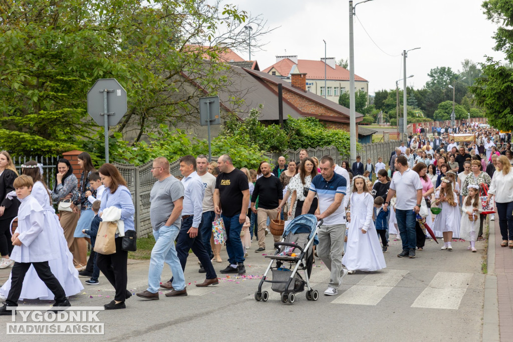 Boże Ciało na osiedlu Sobów w Tarnobrzegu