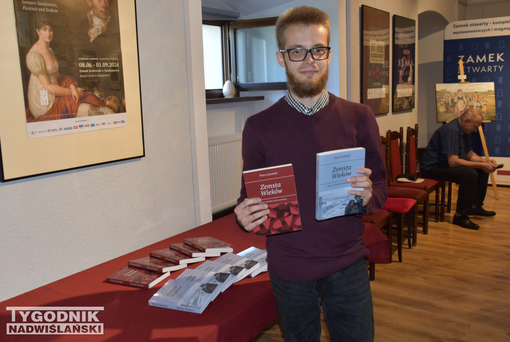 Spotkanie autorskie z Piotrem Łażeńskim