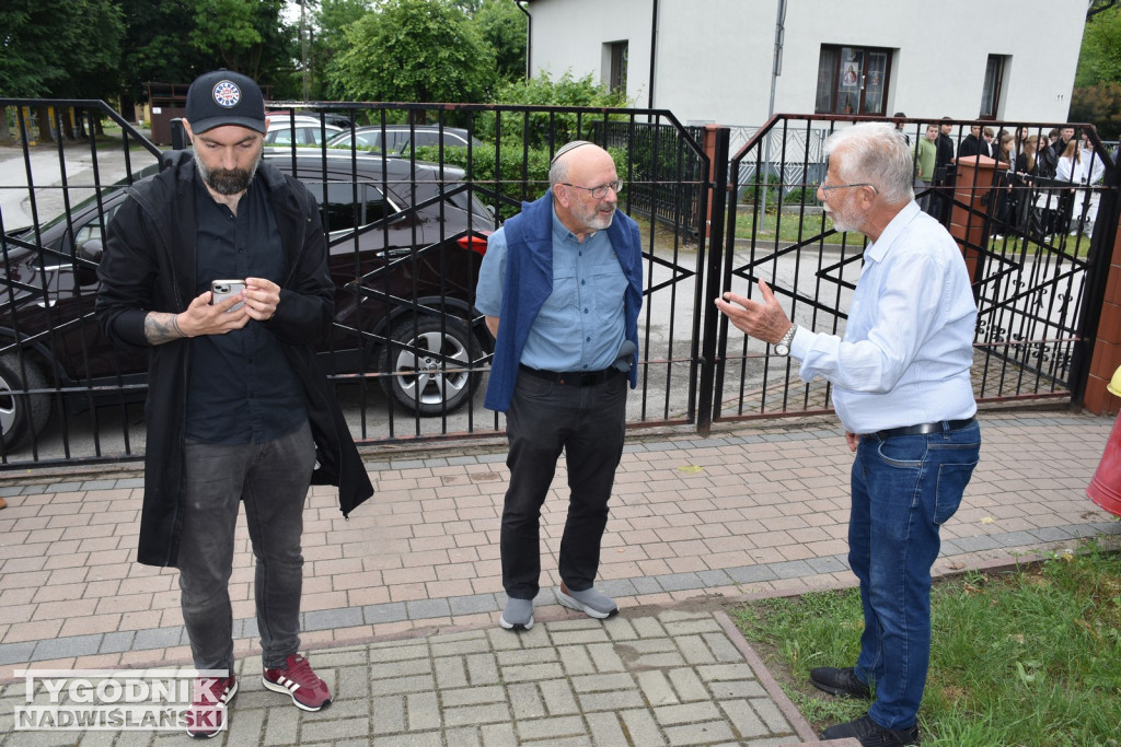 Potomkowie klimontowskich Żydów zjechali do miasteczka