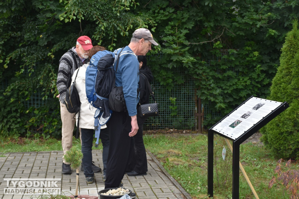 Potomkowie klimontowskich Żydów zjechali do miasteczka