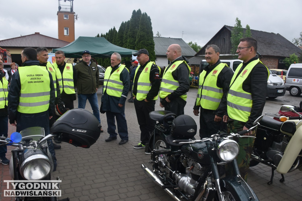 Wyjazd motocyklistów z Grębowa