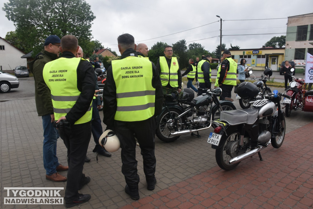 Wyjazd motocyklistów z Grębowa