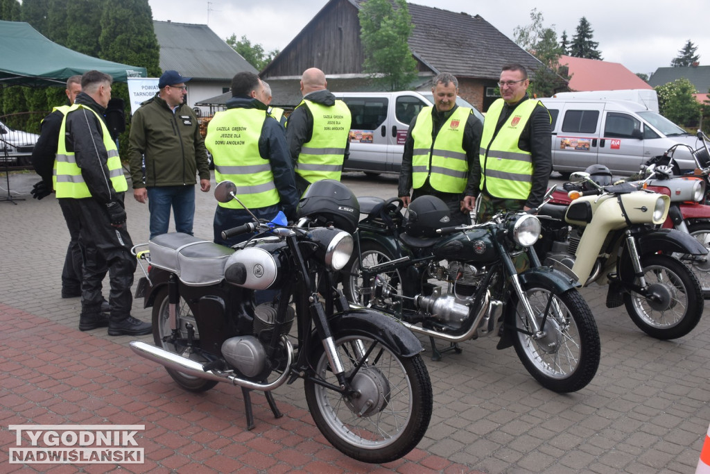 Wyjazd motocyklistów z Grębowa