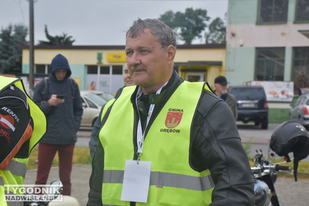 Wyjazd motocyklistów z Grębowa