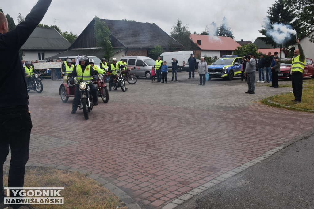 Wyjazd motocyklistów z Grębowa