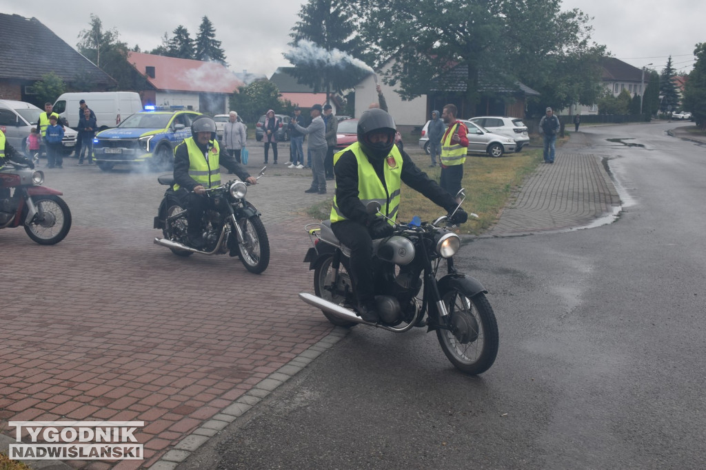 Wyjazd motocyklistów z Grębowa
