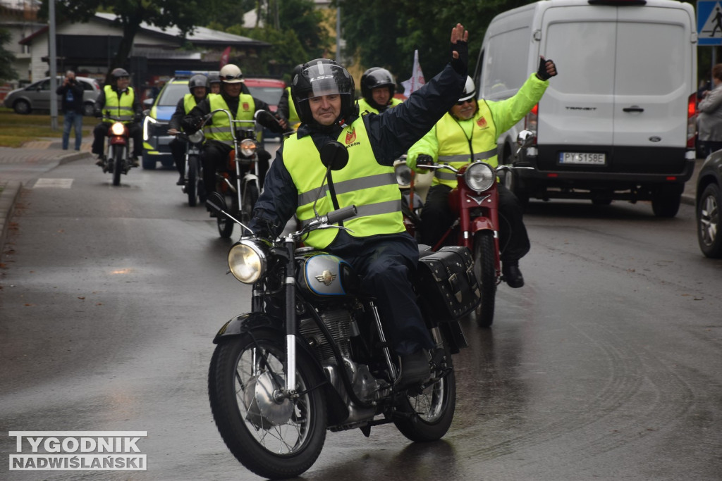 Wyjazd motocyklistów z Grębowa