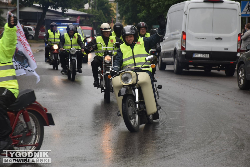 Wyjazd motocyklistów z Grębowa