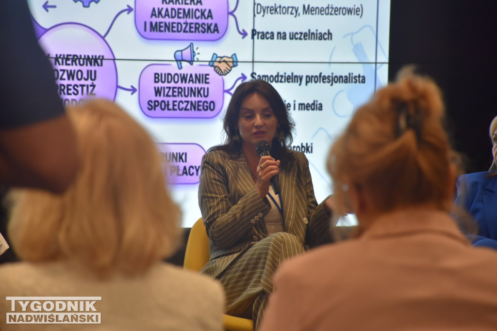 Konferencja na PANS w Tarnobrzegu