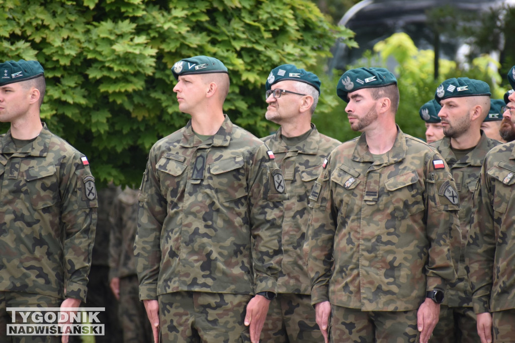 Święto 18 Brygady Artylerii w Nowej Dębie