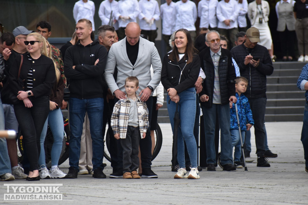 Święto 18 Brygady Artylerii w Nowej Dębie