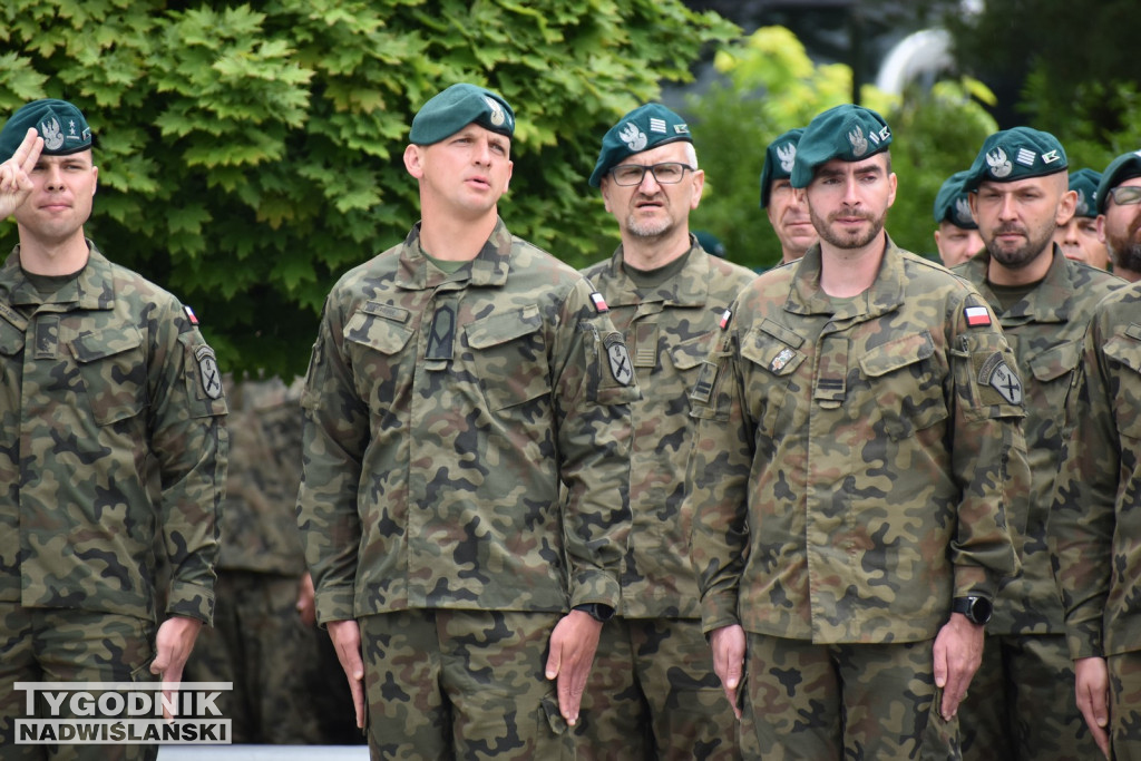 Święto 18 Brygady Artylerii w Nowej Dębie