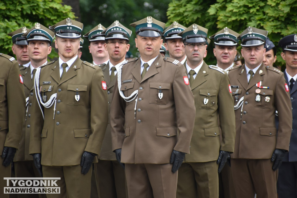 Święto 18 Brygady Artylerii w Nowej Dębie
