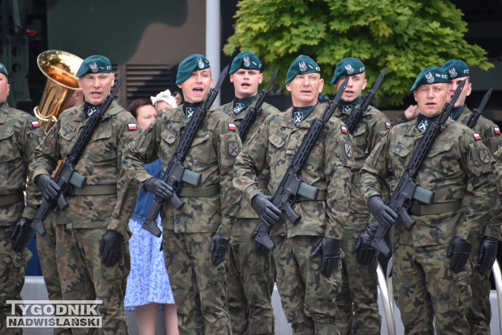 Święto 18 Brygady Artylerii w Nowej Dębie