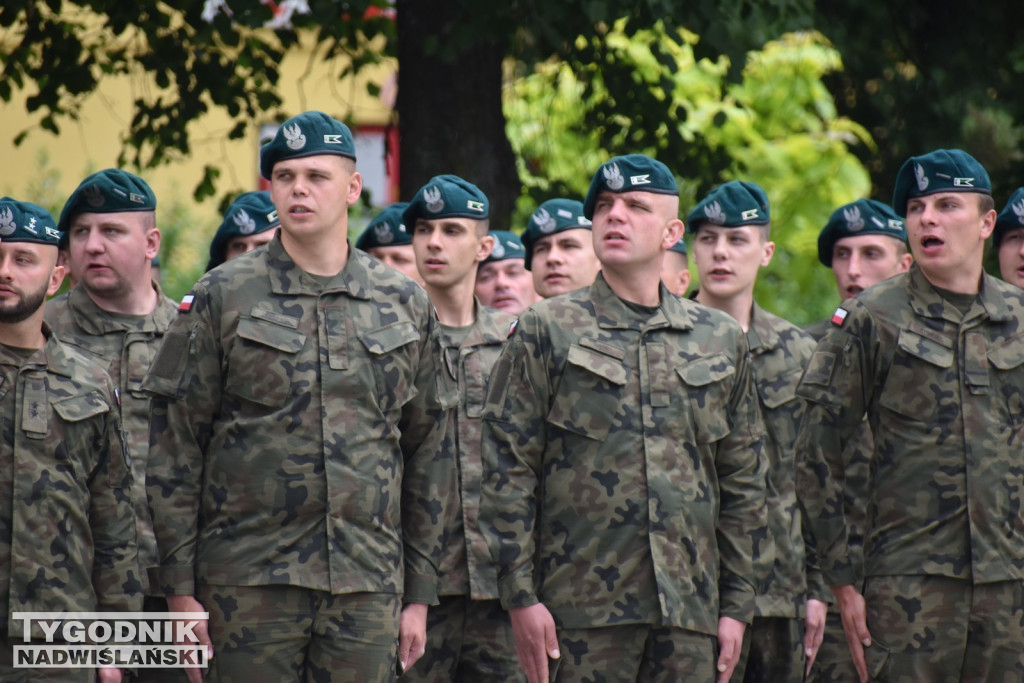 Święto 18 Brygady Artylerii w Nowej Dębie
