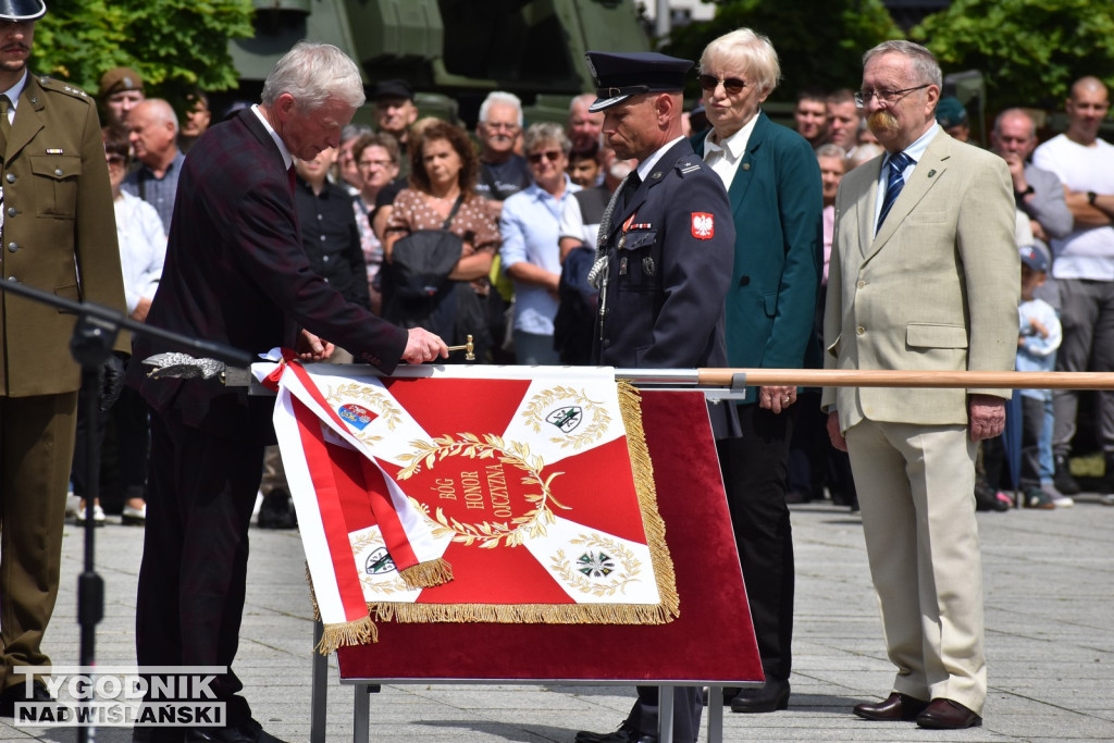 Święto 18 Brygady Artylerii w Nowej Dębie