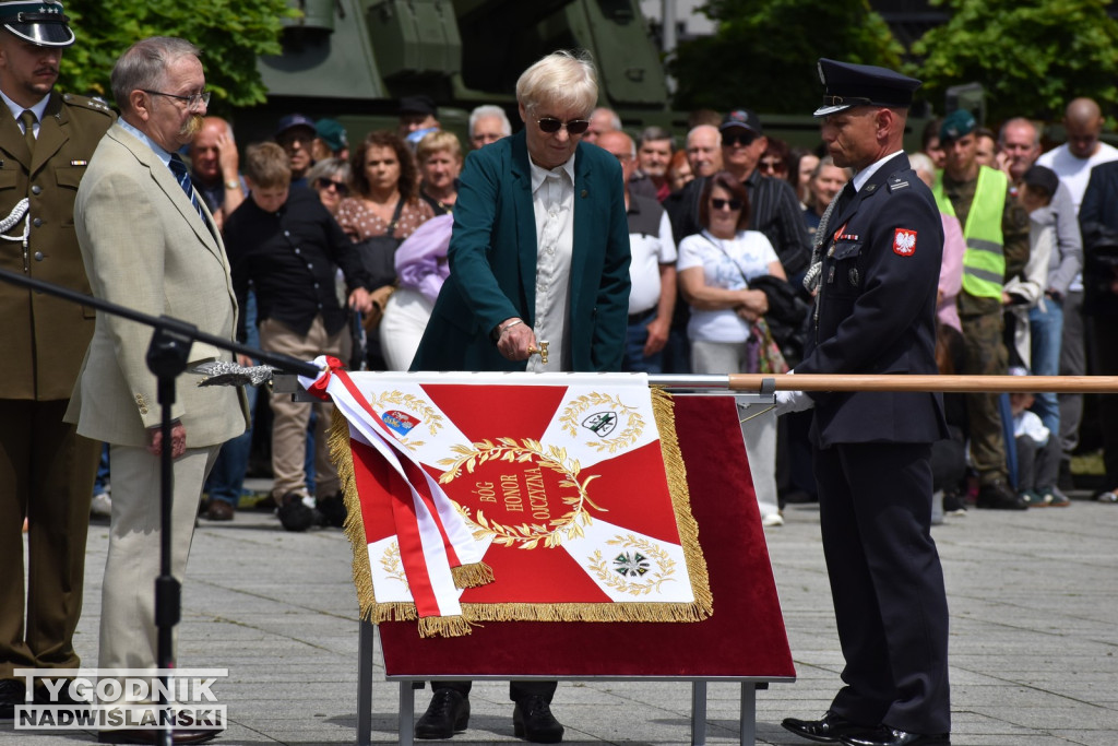 Święto 18 Brygady Artylerii w Nowej Dębie