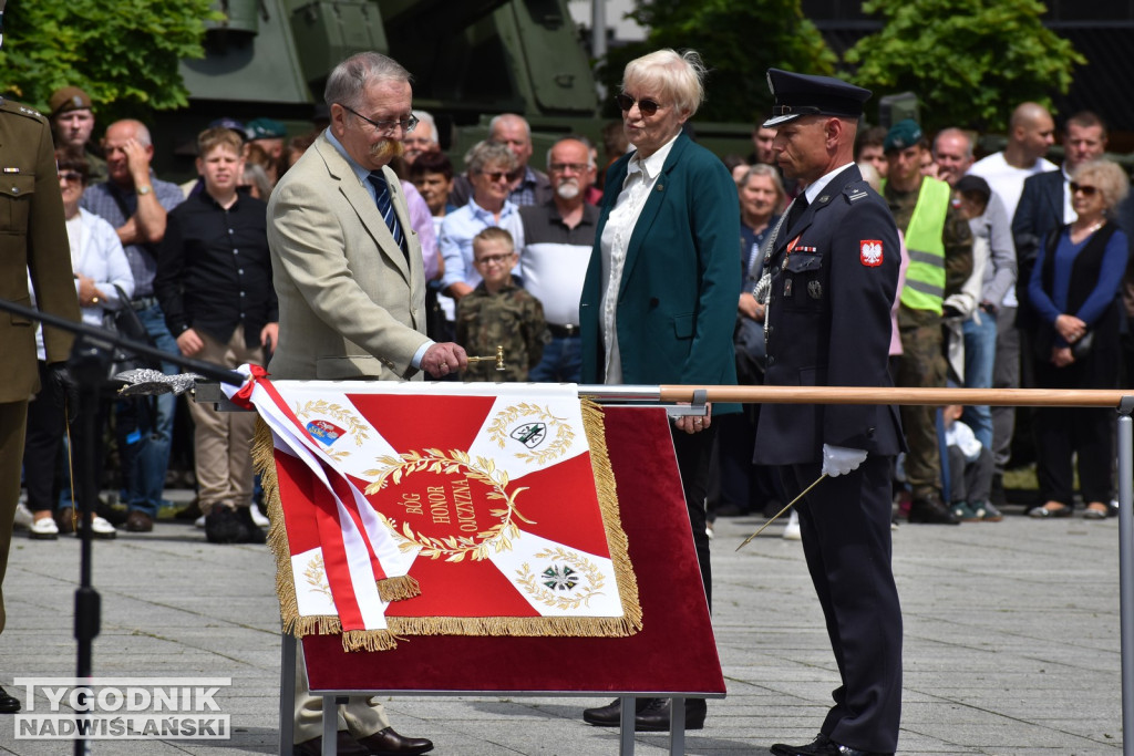 Święto 18 Brygady Artylerii w Nowej Dębie